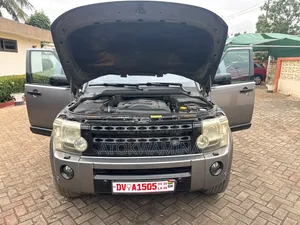 Land Rover Discovery 2010 Silver
