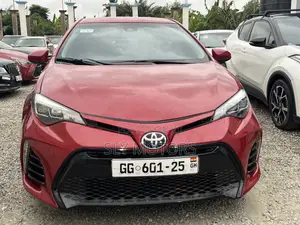 Toyota Corolla LE (1.8L 4cyl 2A) 2018 Red