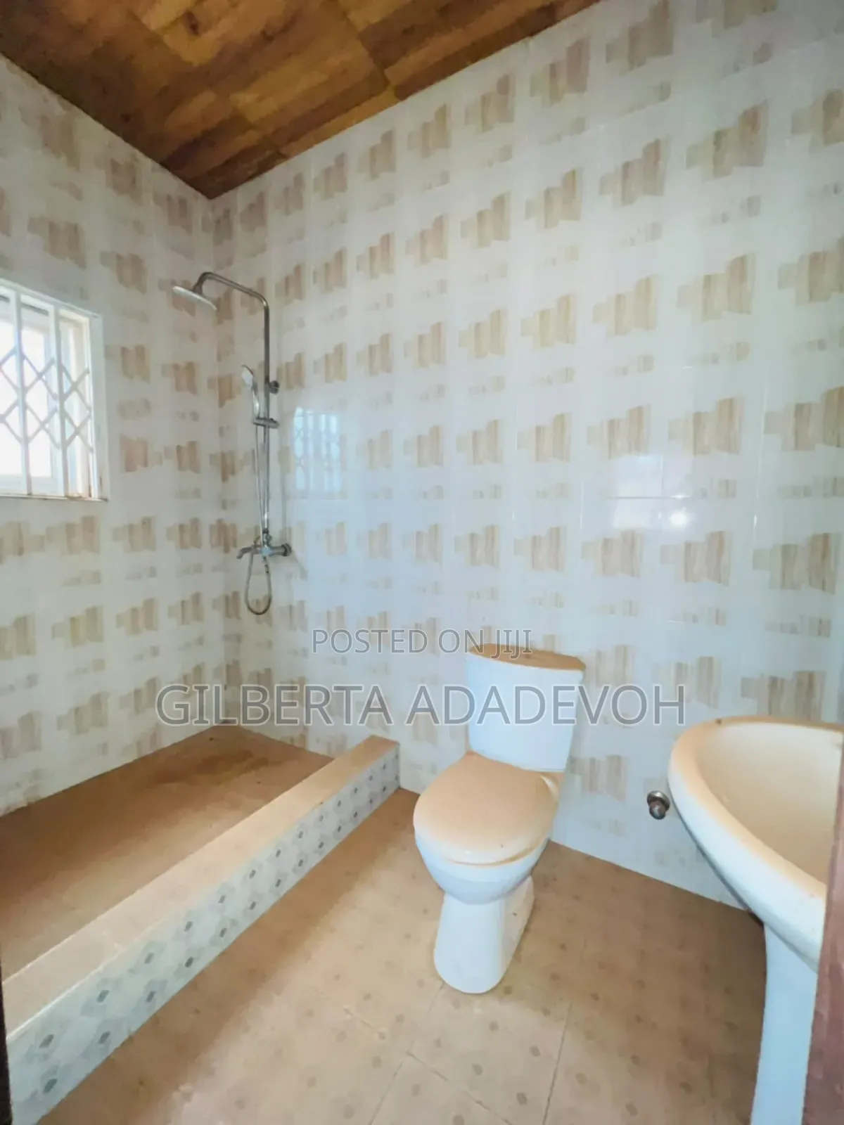 3bdrm House in Malejor, Police Station for sale