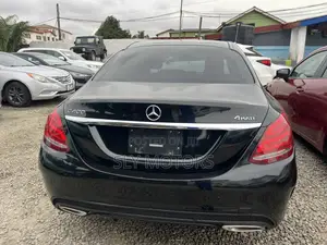 Mercedes-Benz C400 2016 Black