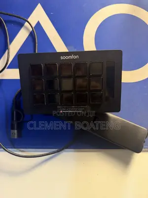 SOOMFON Stream Controller Studio Control Deck 15 Keys and Dashboard