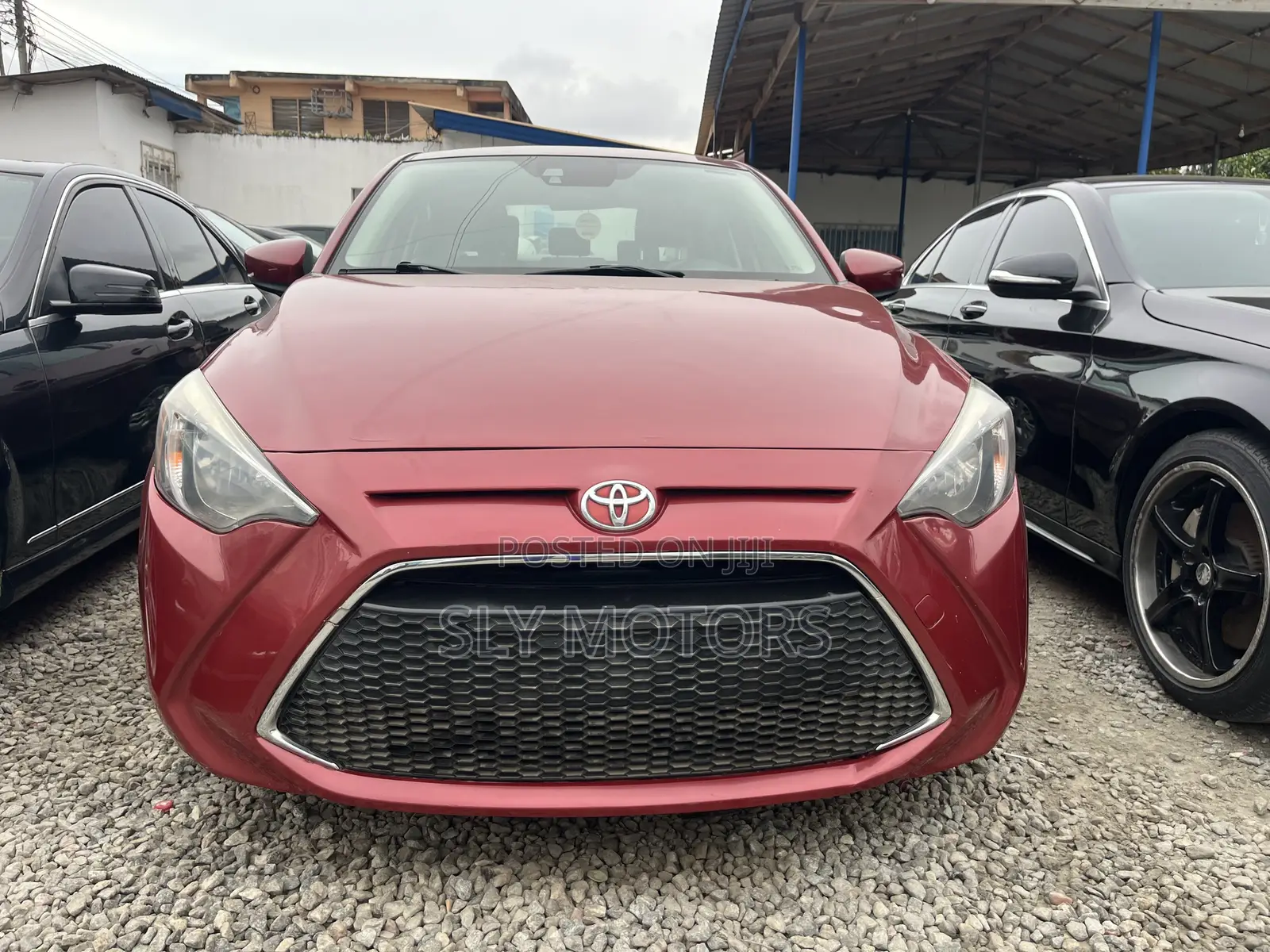Toyota Yaris LE Sedan 4dr 2019 Red