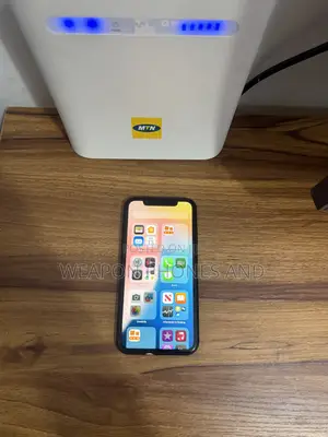 New Apple iPhone XR 64 GB Black