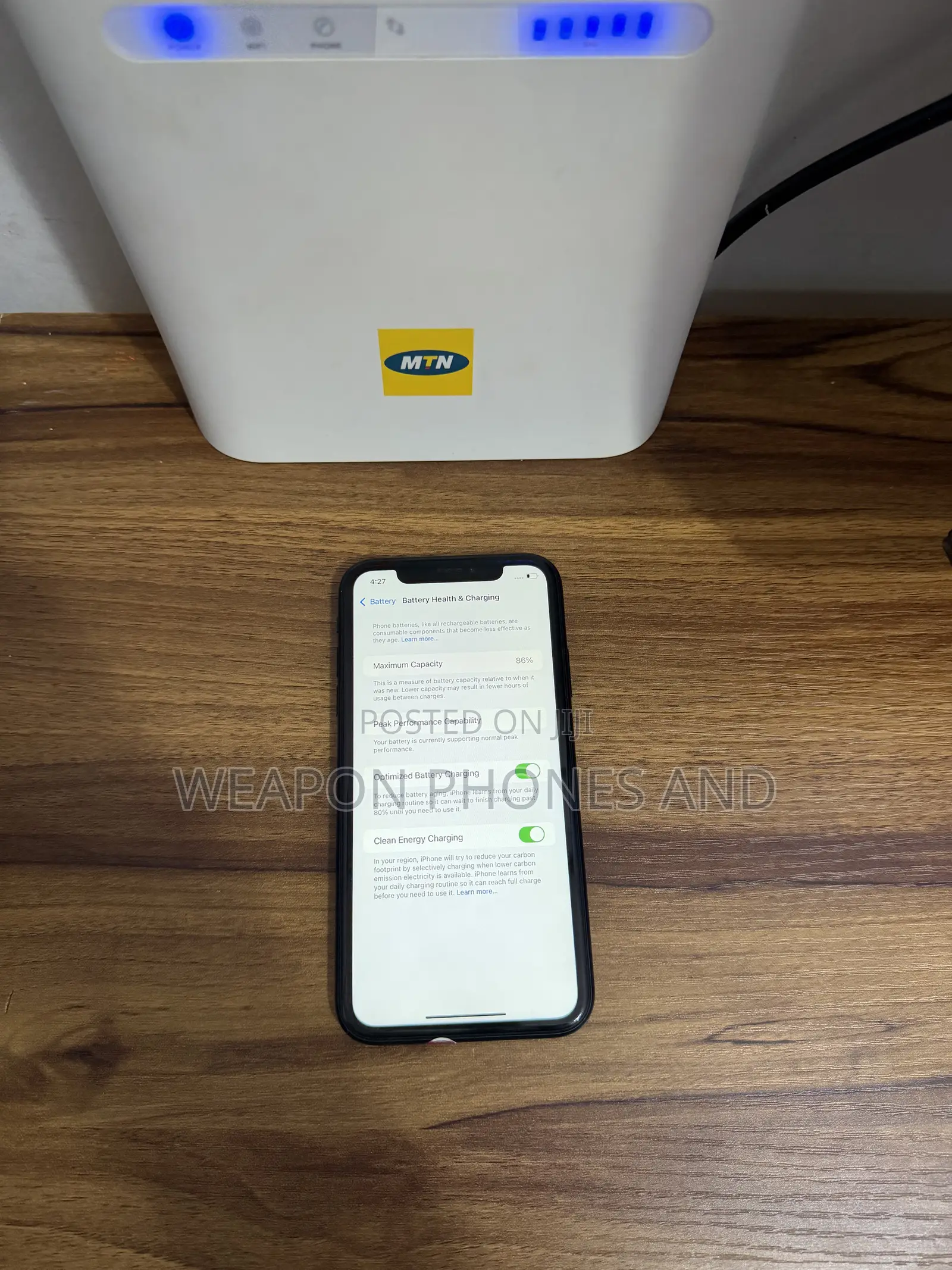 New Apple iPhone XR 64 GB Black