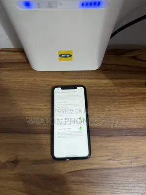 New Apple iPhone XR 64 GB Black