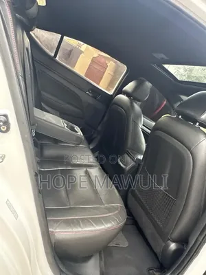Hyundai Elantra Sport 2018 White