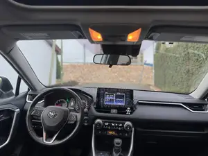 Toyota RAV4 XLE AWD 2020 White