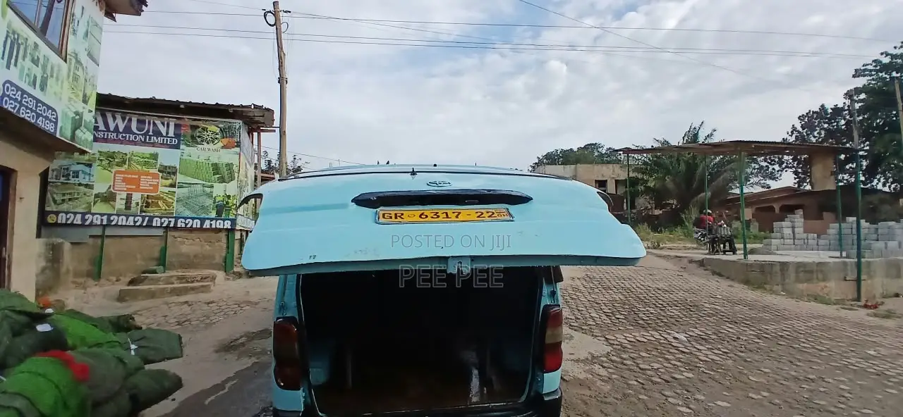 Toyota HiAce 2008 Grey
