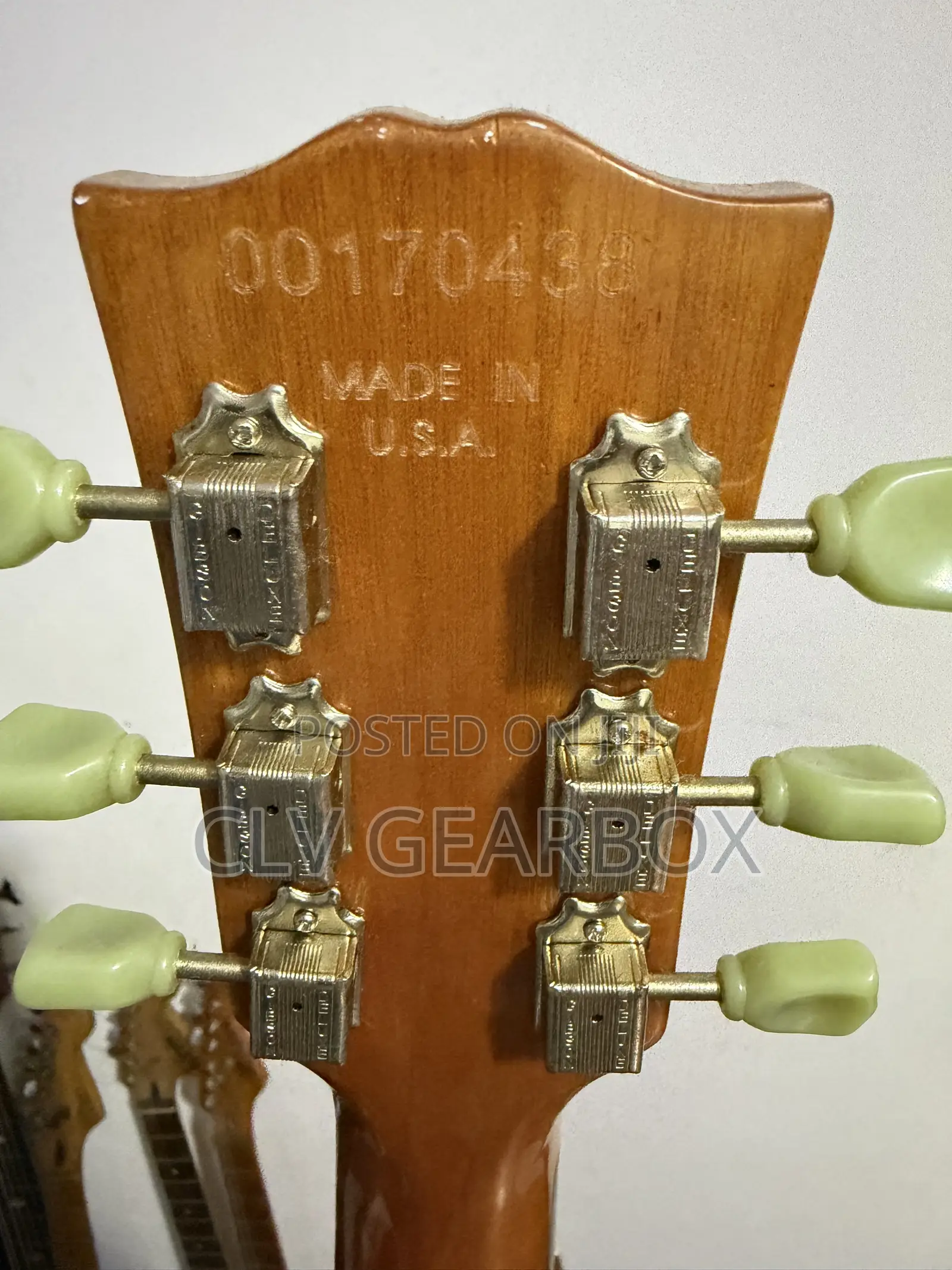 Gibson Guitar
