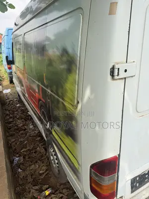 Mercedes-Benz Sprinter 1997 White