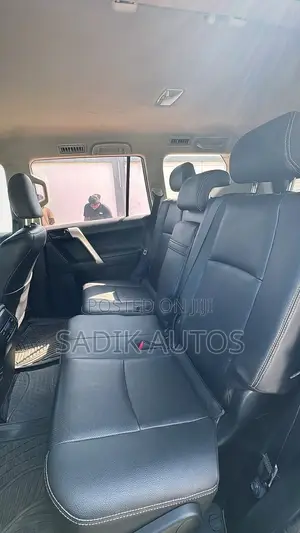 Toyota Land Cruiser Prado 4.0 2021 Black