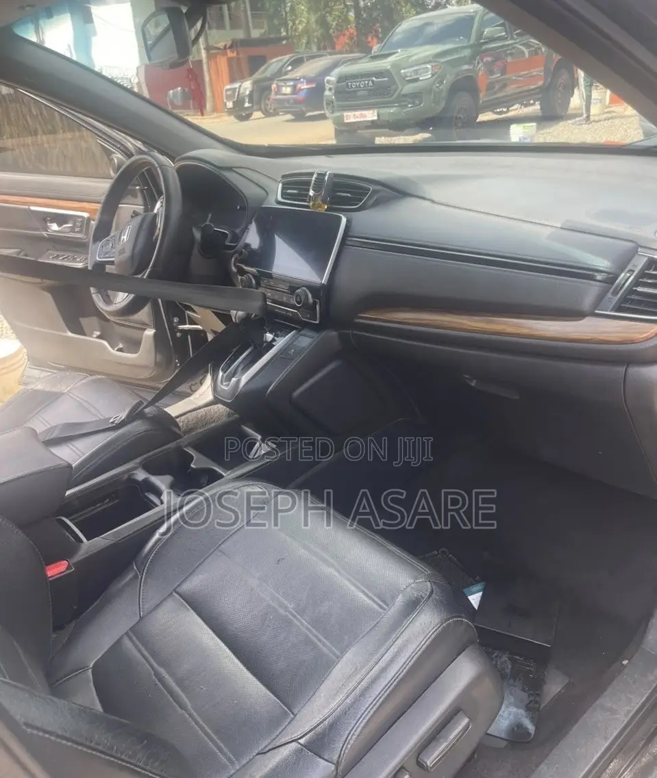 Honda CR-V Touring AWD 2018 Black