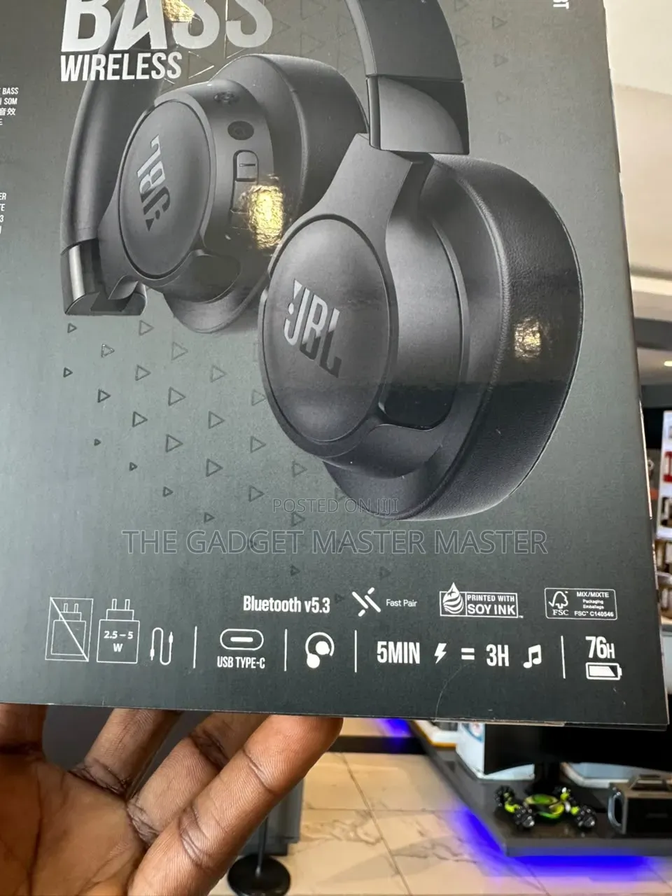 JBL Tune 720BT Over-Ear Wireless Headphone