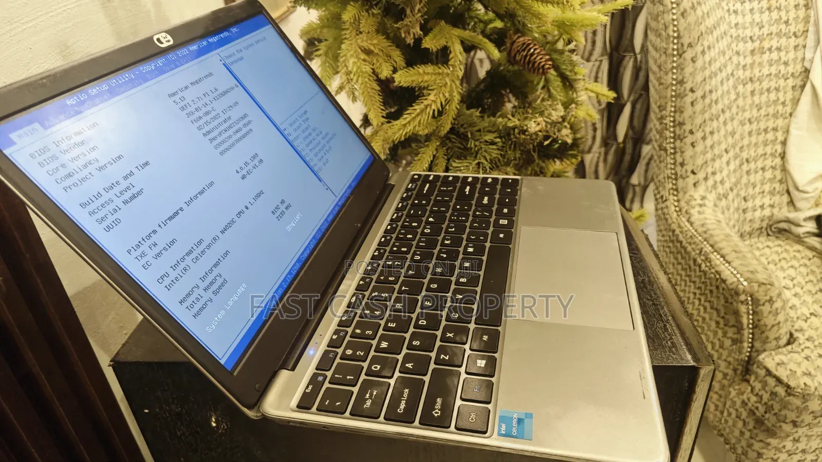 Laptop Chuwi HeroBook Pro 8GB Intel Celeron SSD 500GB