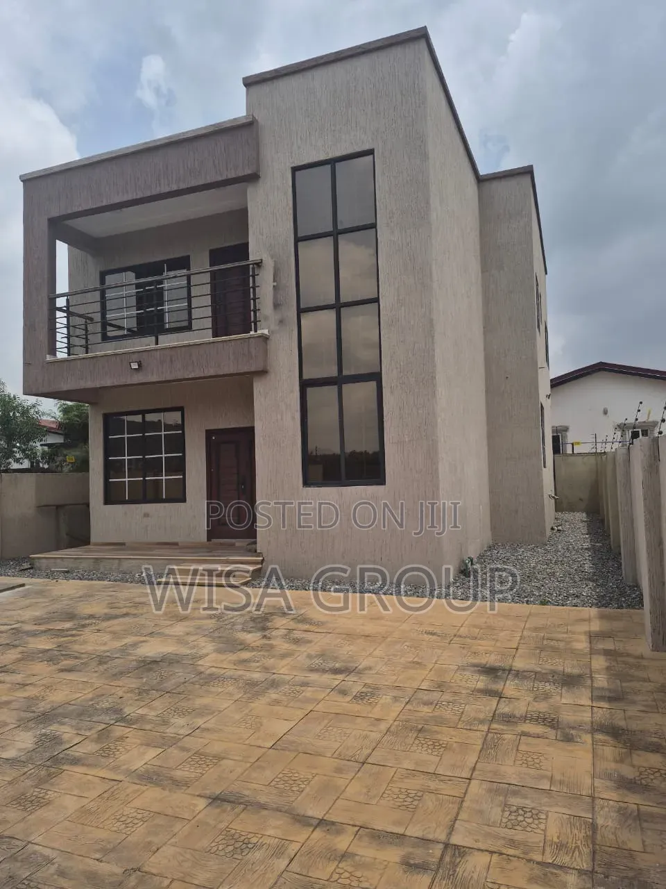 4bdrm Duplex in Wisa Group, Amasaman for rent
