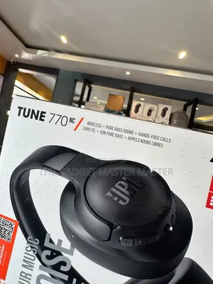 JBL Tune 770NC Noise Canceling Headphone