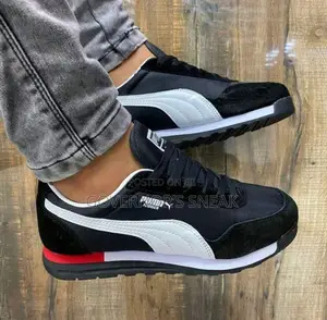 Puma Jogger Different Colors in Stock