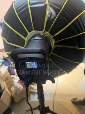 Godox Sl100 Bi + Triopo Softbox 90cm