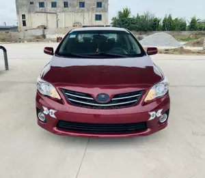 Toyota Corolla LE 4dr Sedan (1.8L 4cyl 4A) 2013 Red