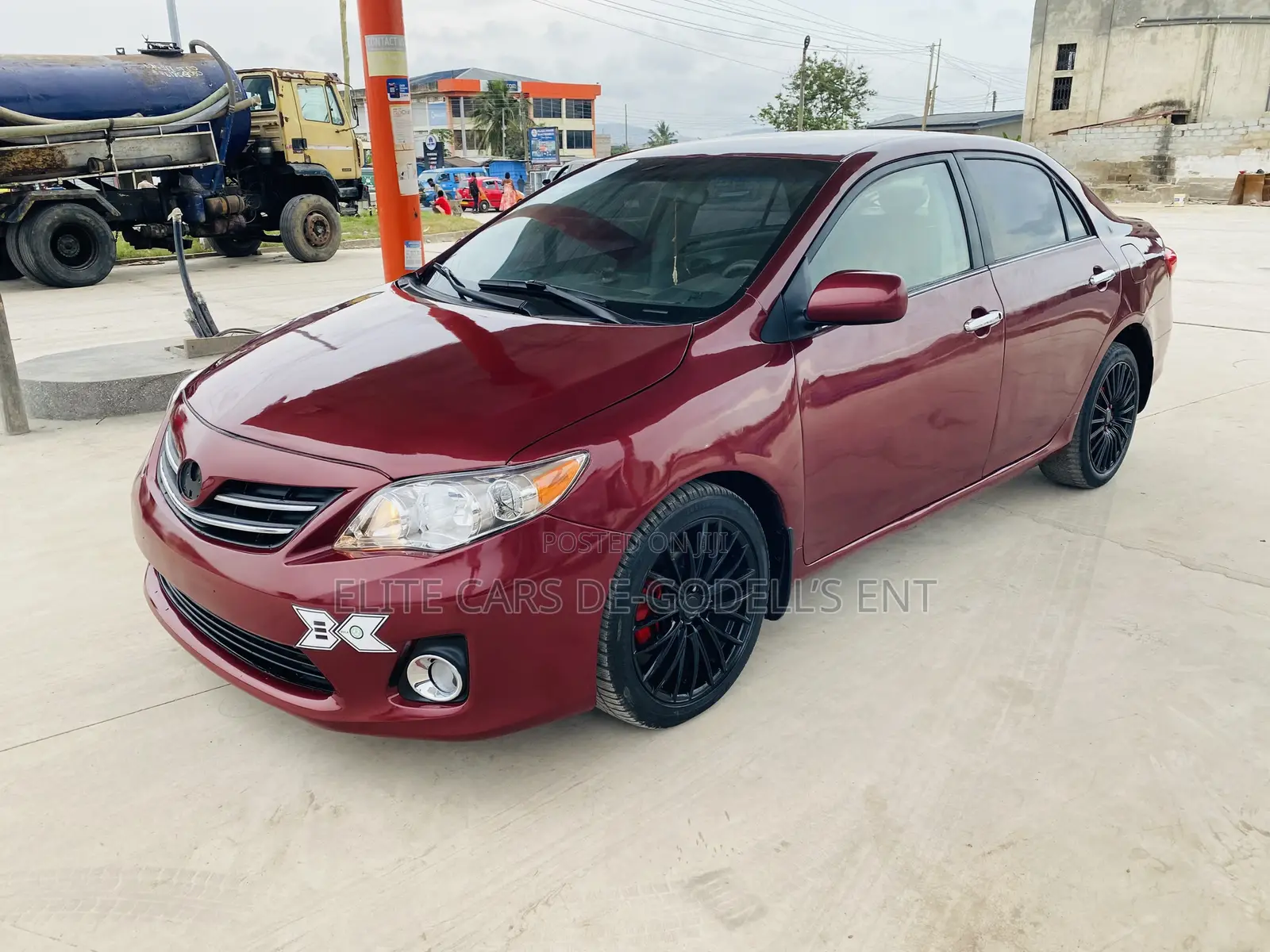 Toyota Corolla LE 4dr Sedan (1.8L 4cyl 4A) 2013 Red