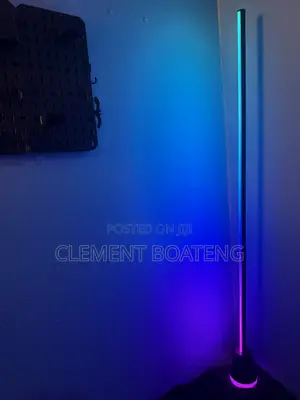 RoomSmart LED Floor Lamp, RGBIC Corner Lamp With