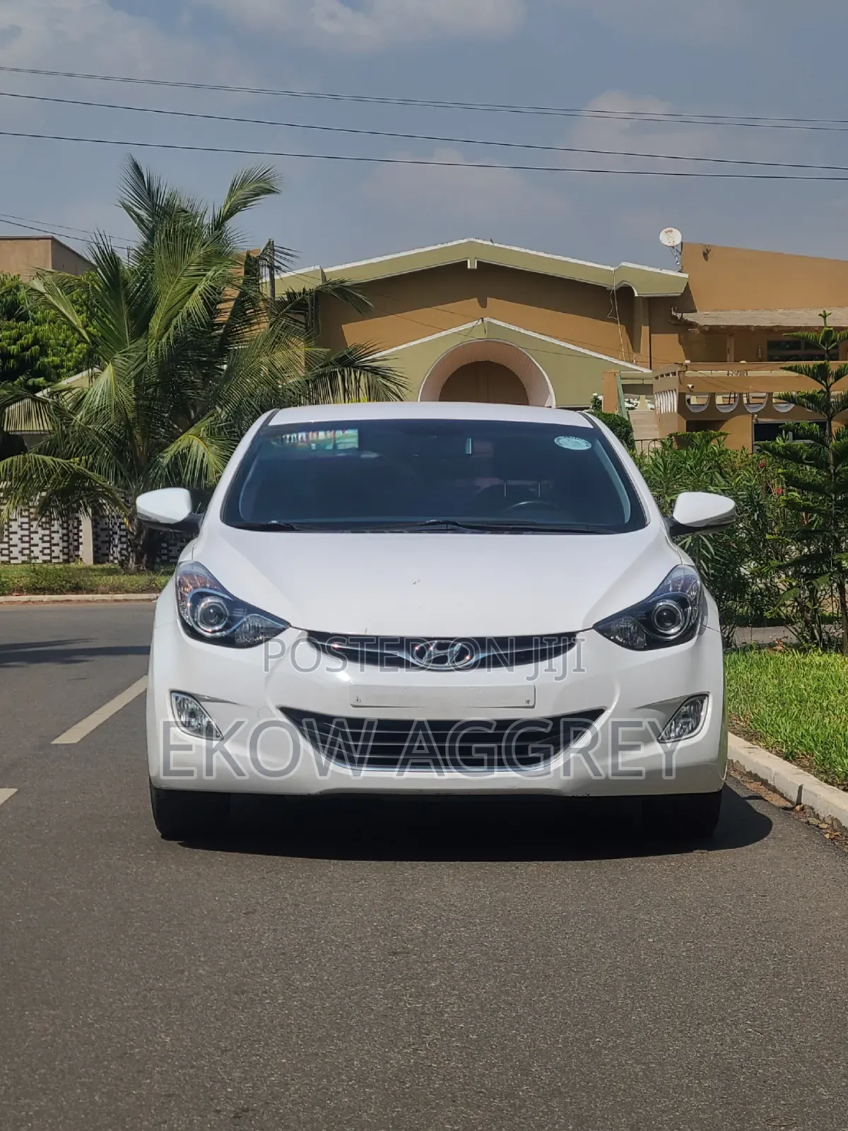 Hyundai Avante 2014 White
