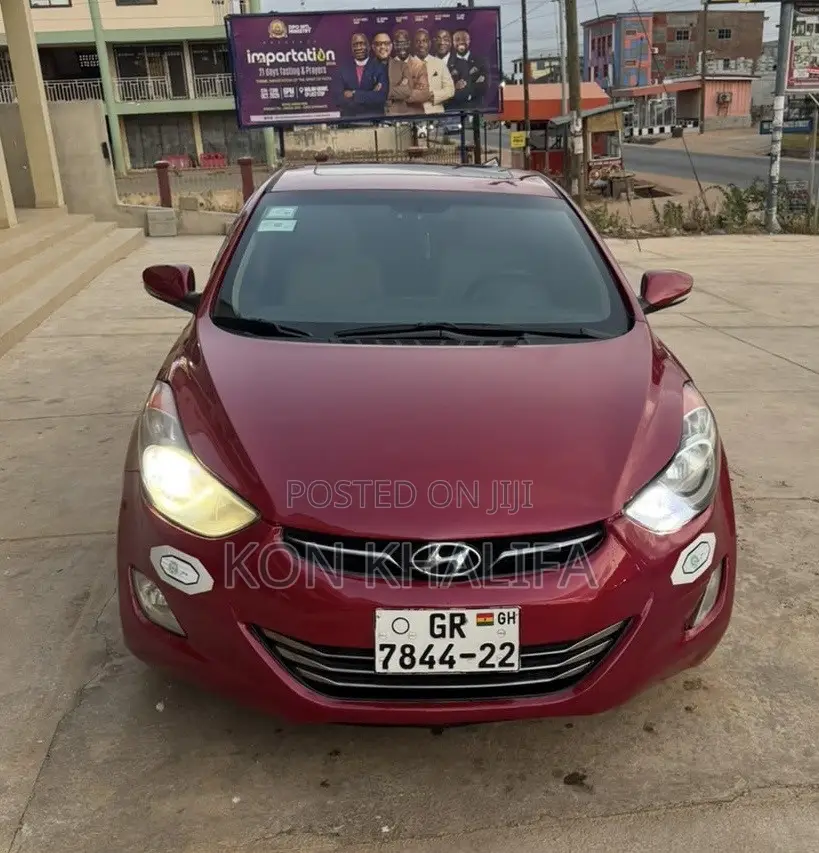 Hyundai Elantra Limited Sedan FWD (1.8L 4cyl 6A) 2013 Red