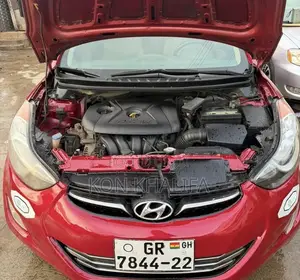 Hyundai Elantra Limited Sedan FWD (1.8L 4cyl 6A) 2013 Red
