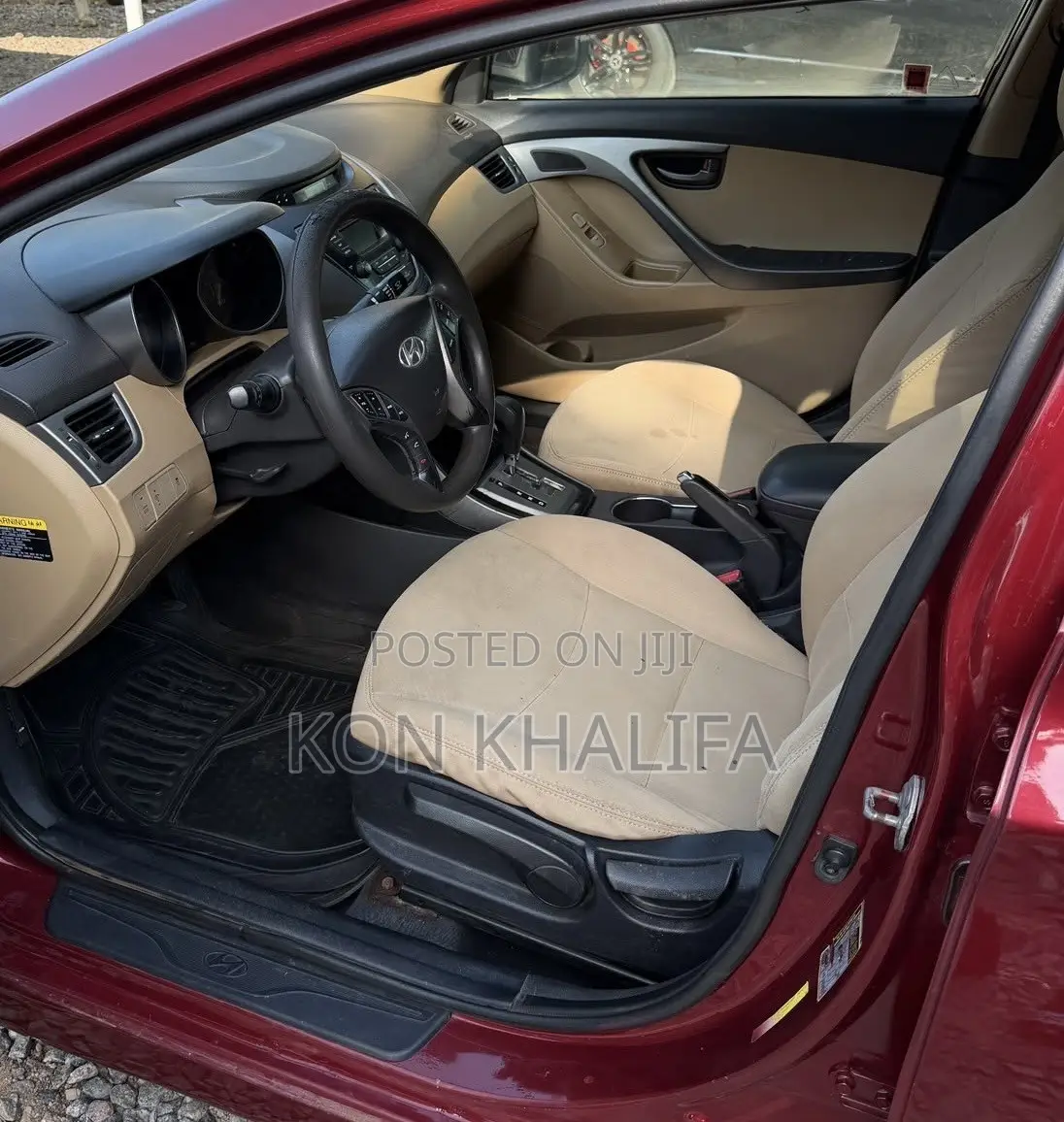 Hyundai Elantra 2014 Red