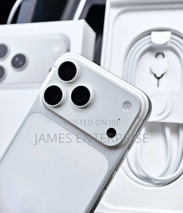 New Apple iPhone 17 Pro Max 1 TB Silver
