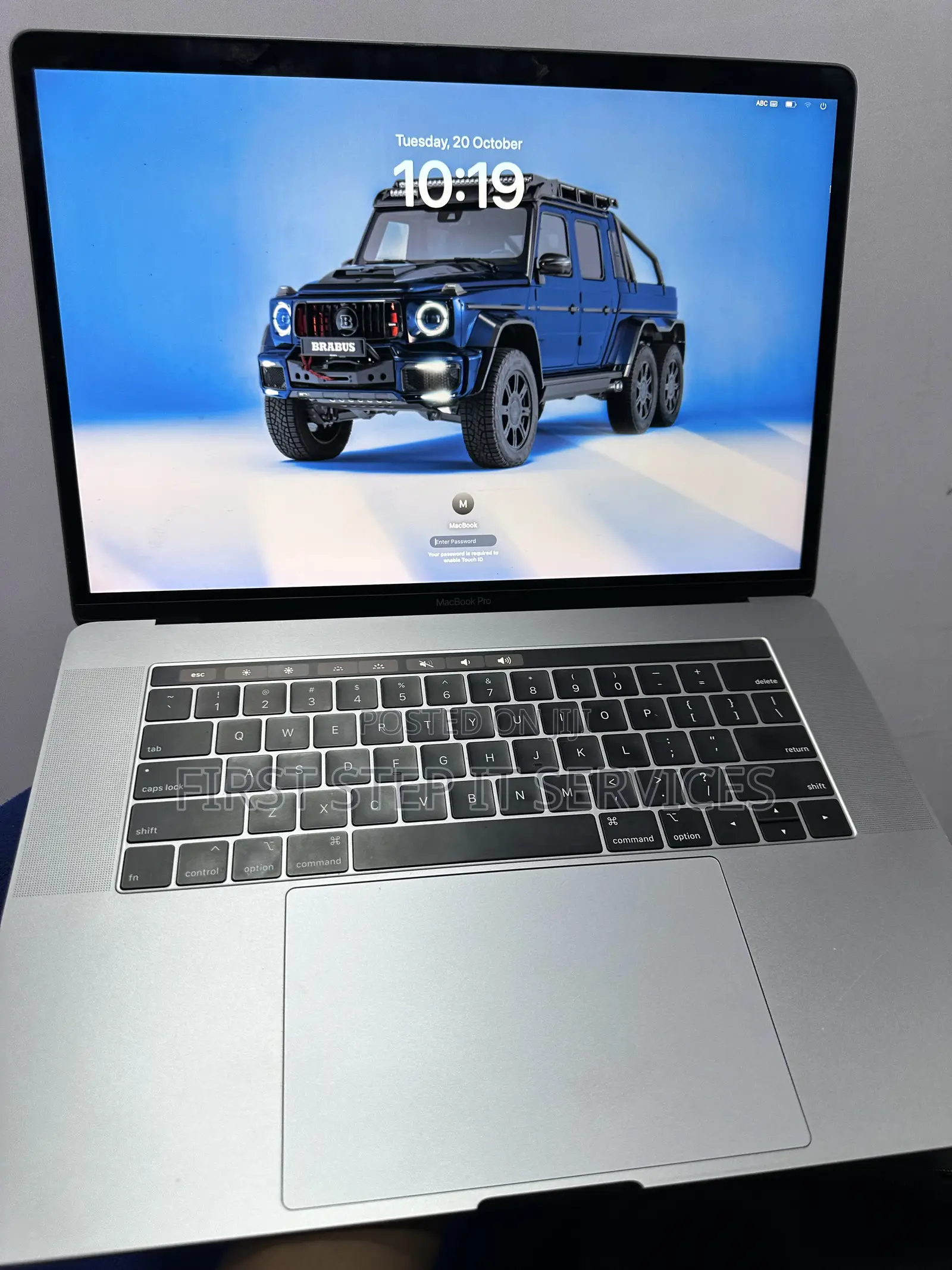 Laptop Apple MacBook Pro 32GB Intel Core i7 SSD 1T