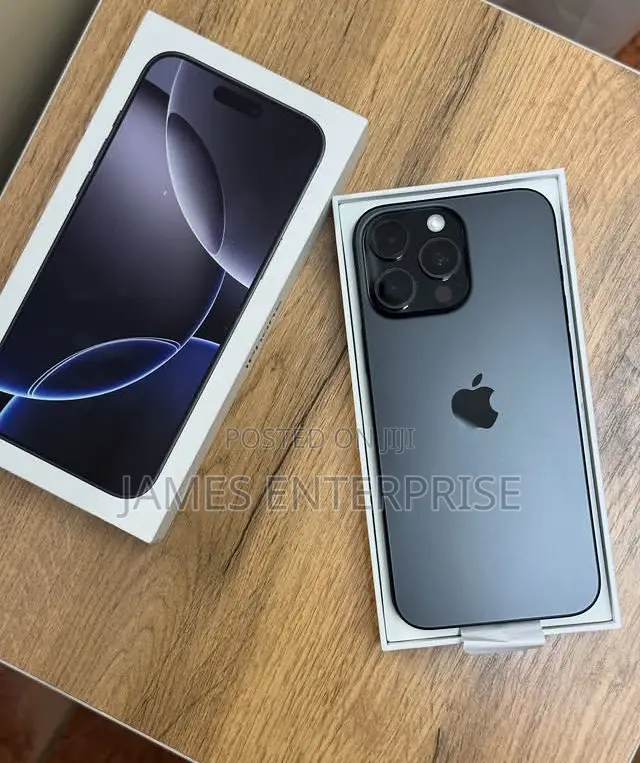New Apple iPhone 16 Pro Max 1 TB Black