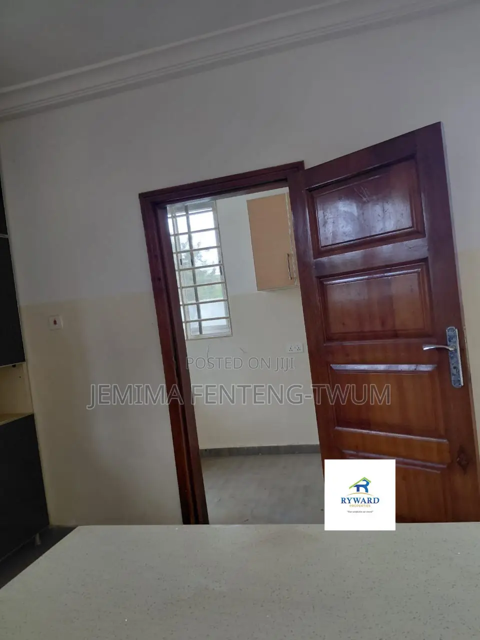 5bdrm House in Kuottam Estate, Oyarifa Mall Area for sale