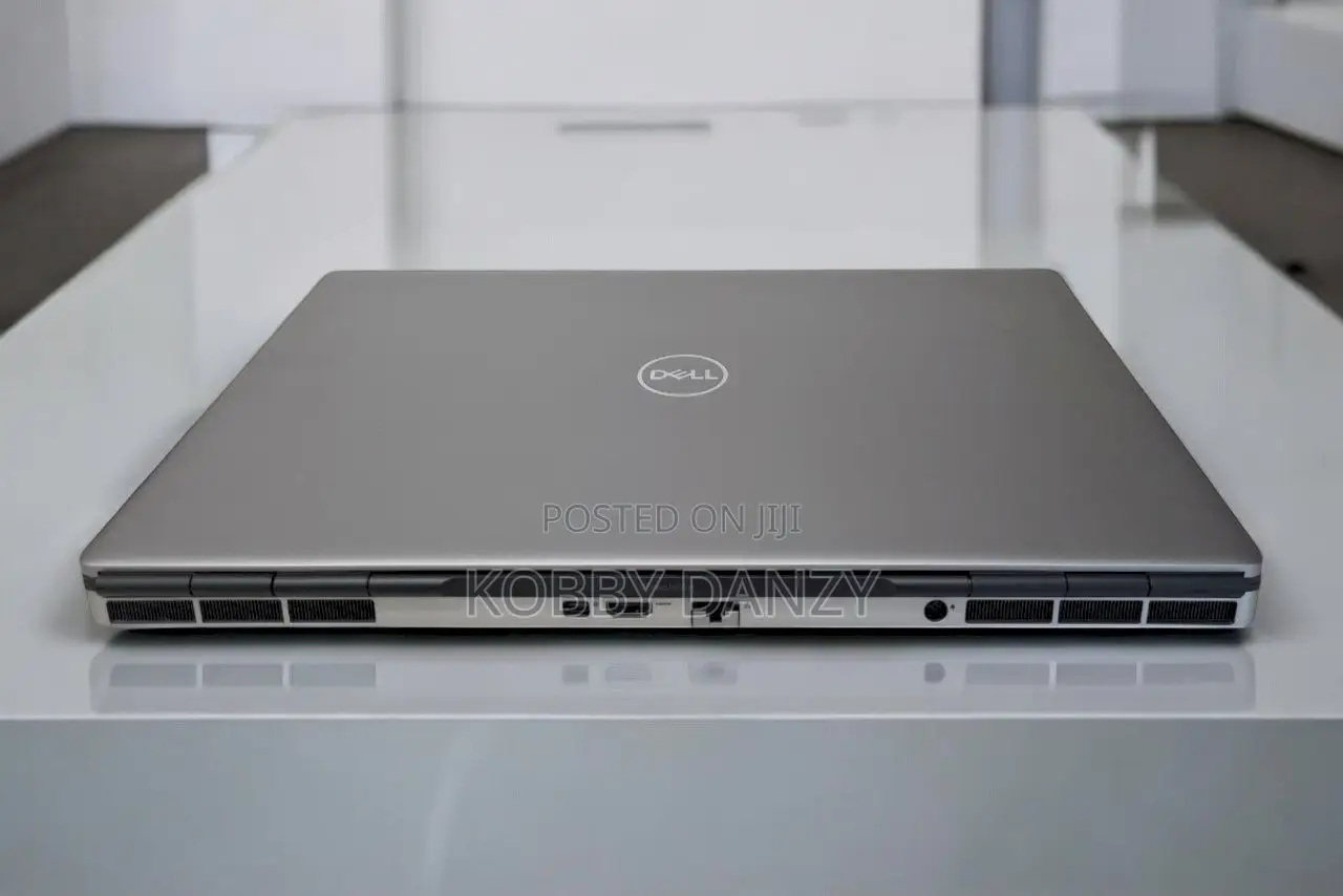 Laptop Dell Precision 7750 16GB Intel Core i7 SSD 256GB