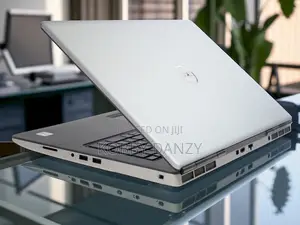 Laptop Dell Precision 7750 16GB Intel Core i7 SSD 256GB