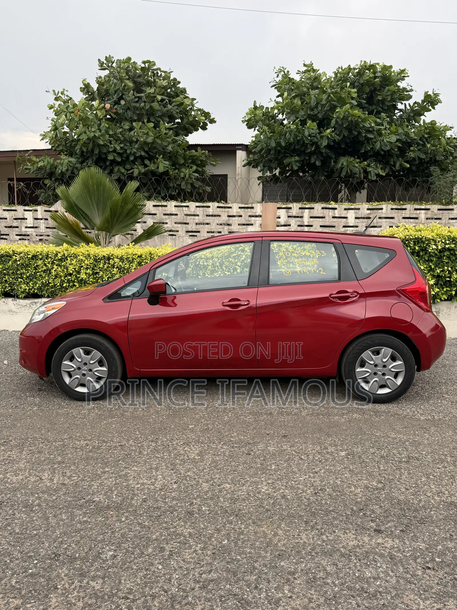 Nissan Versa 1.6 S 4dr Sedan (1.6L 4cyl 4A) 2015 Red
