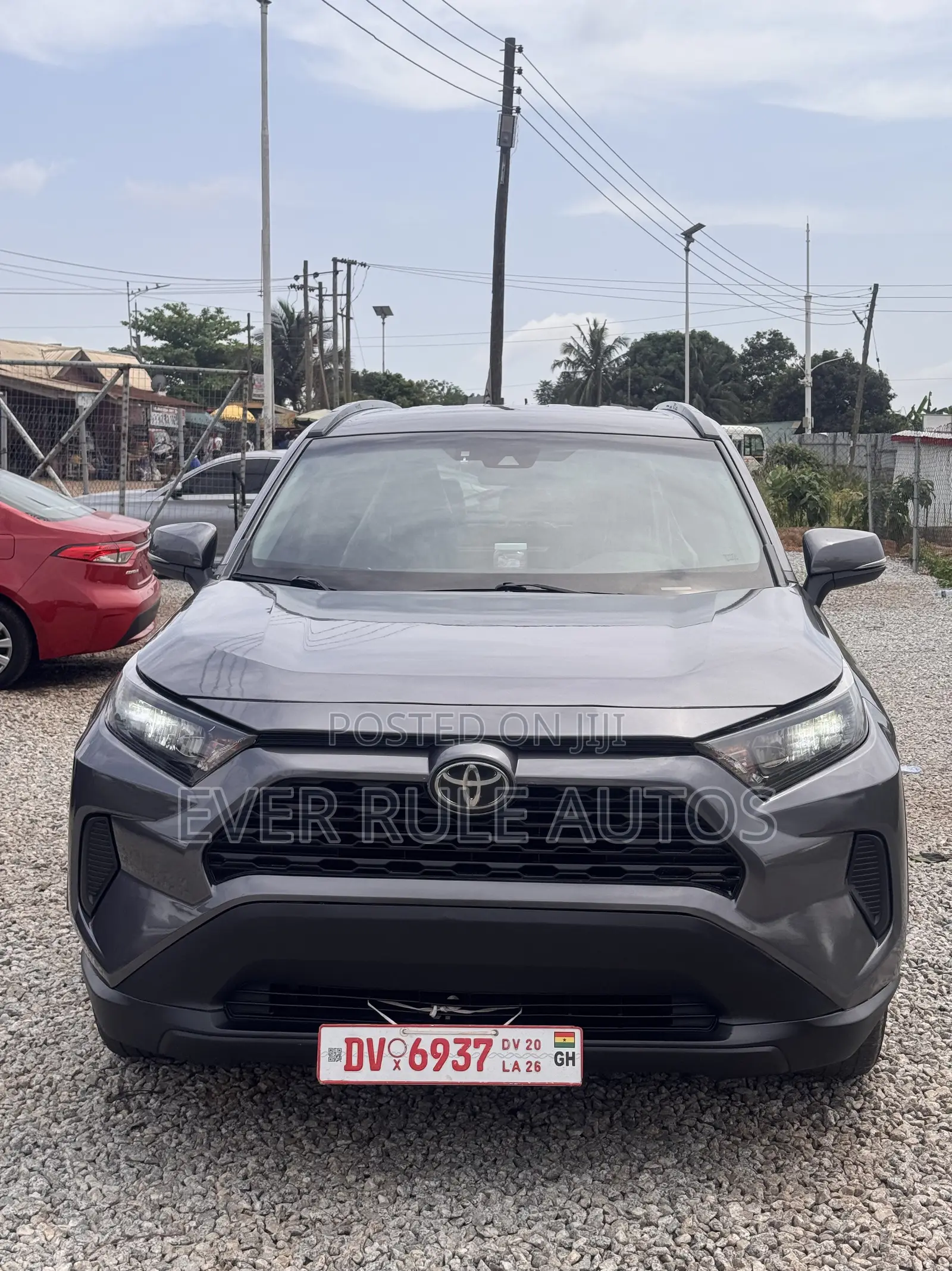 Toyota RAV4 LE 2022 Gray