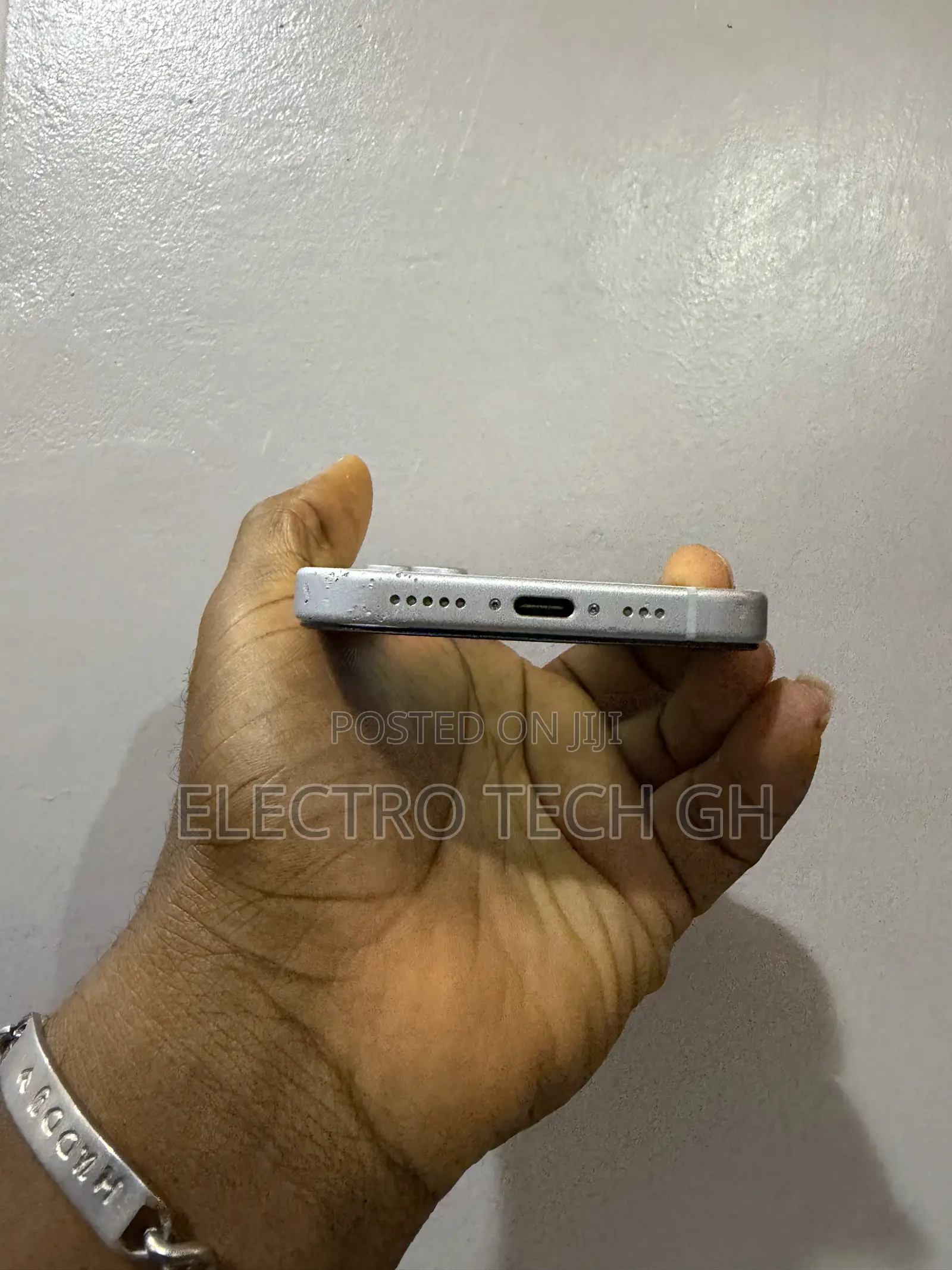 Apple iPhone 15 128 GB White