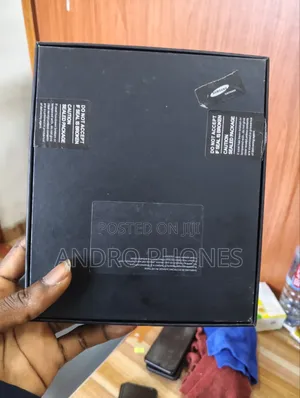 New Samsung Galaxy Z Fold 3 256 GB Silver