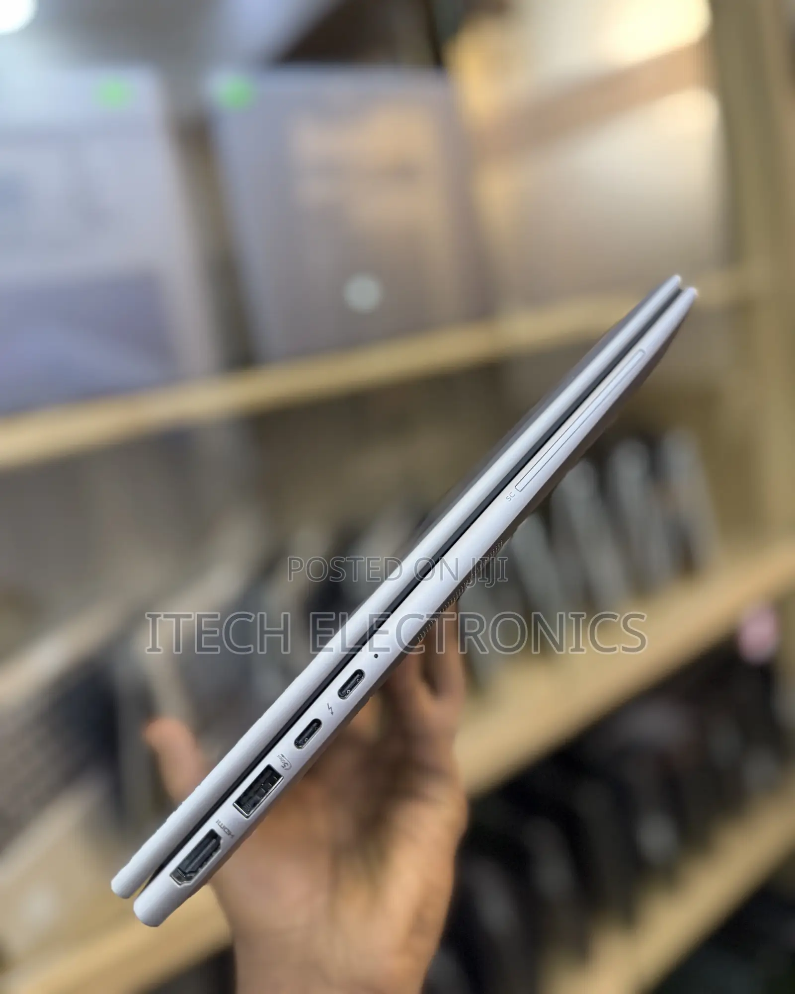 Laptop HP ZBook Firefly 14 G11 32GB AMD Ryzen 7 SSD 512GB