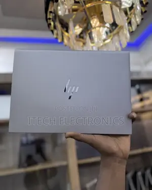Laptop HP ZBook Firefly 14 G11 32GB AMD Ryzen 7 SSD 512GB