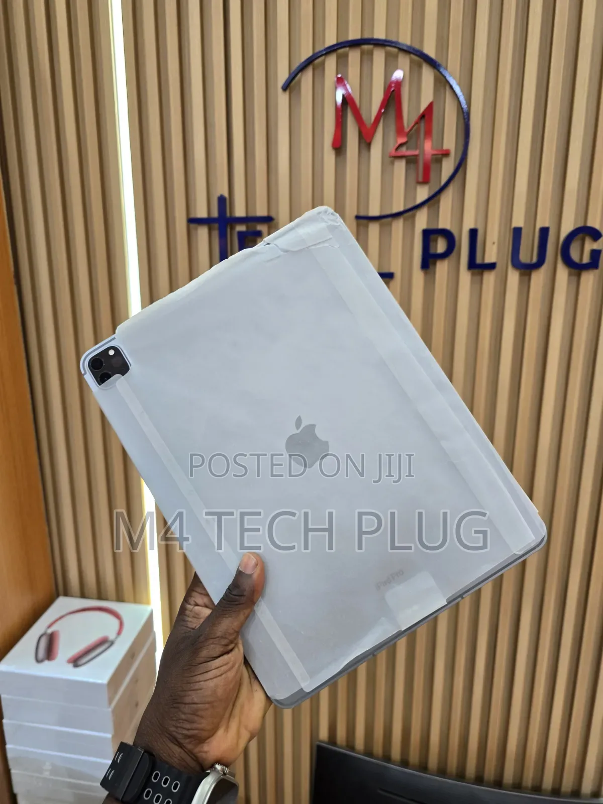 Apple iPad Pro 12.9 (2020) 256 GB Gray