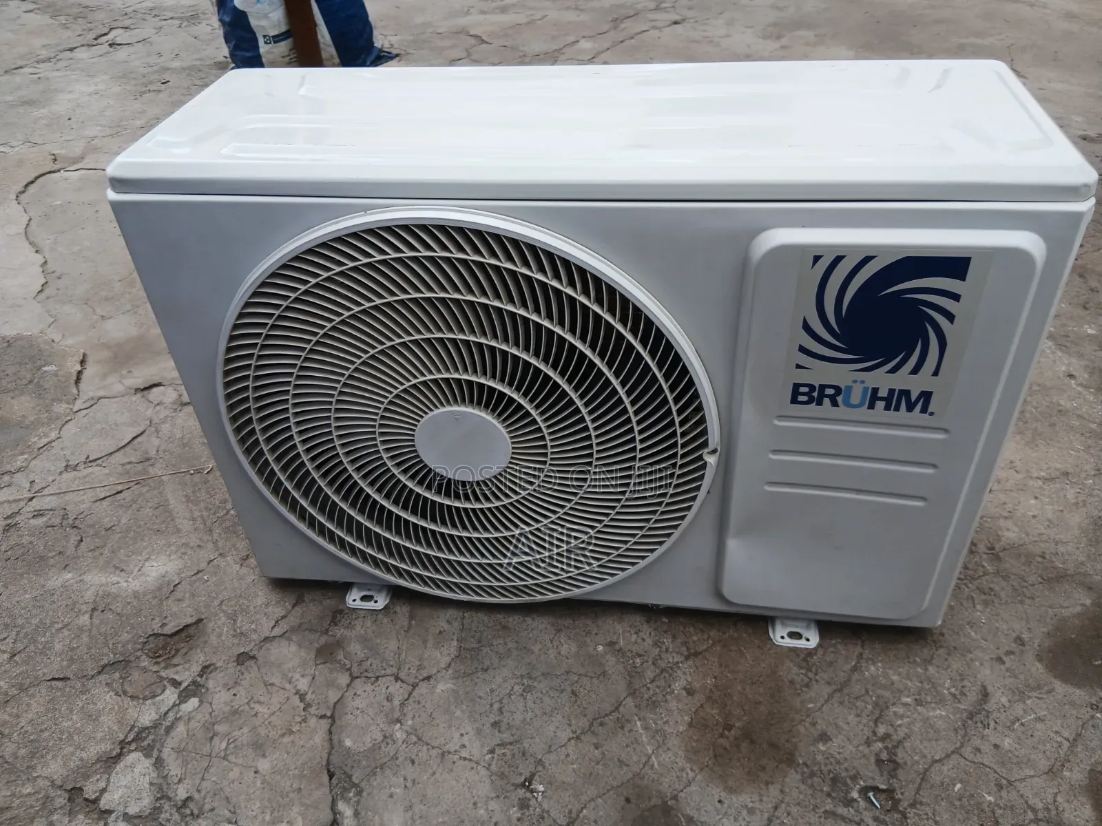 1.5hp Bruhm Outdoor Unit
