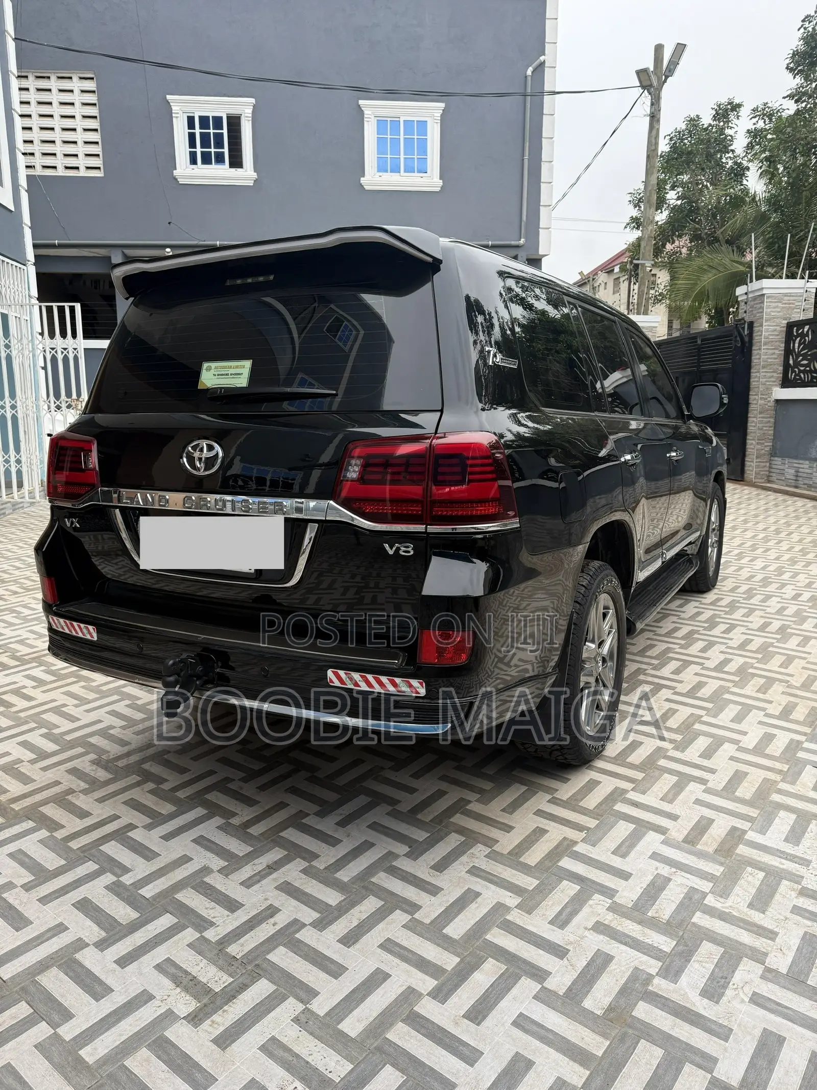 Toyota Land Cruiser 4.5 V8 VXR 2020 Black