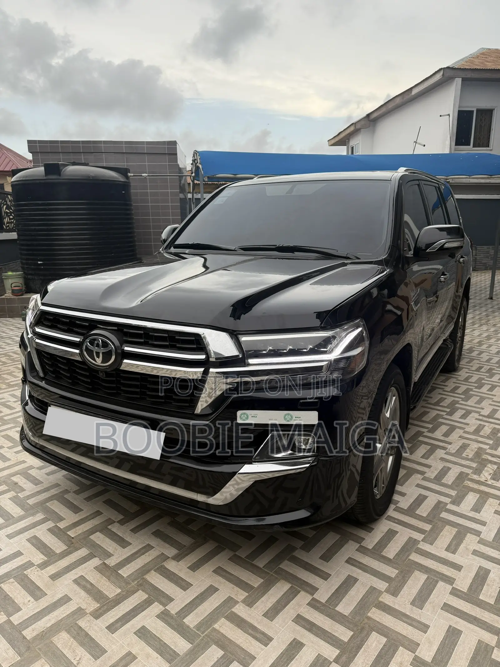 Toyota Land Cruiser 4.5 V8 VXR 2020 Black