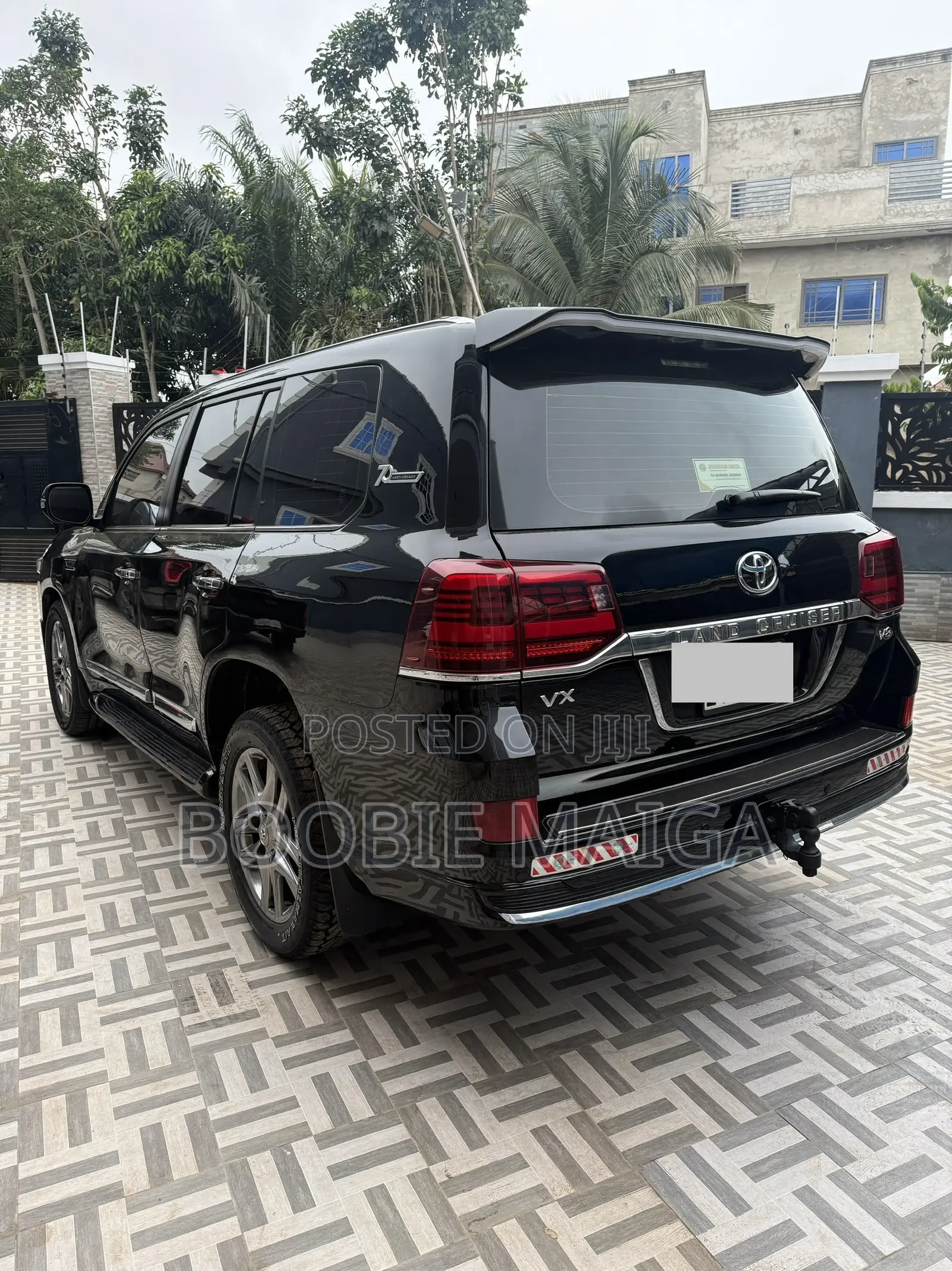 Toyota Land Cruiser 4.5 V8 VXR 2020 Black