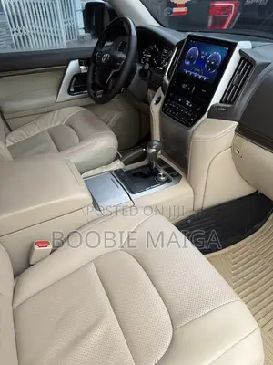 Toyota Land Cruiser 4.5 V8 VXR 2020 Black