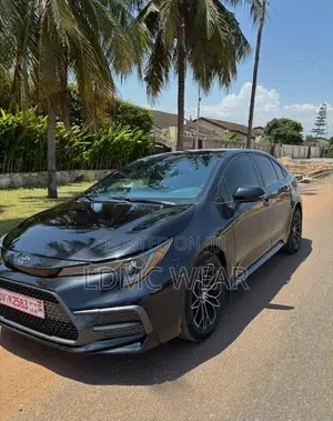 Toyota Corolla LE 2020 Black