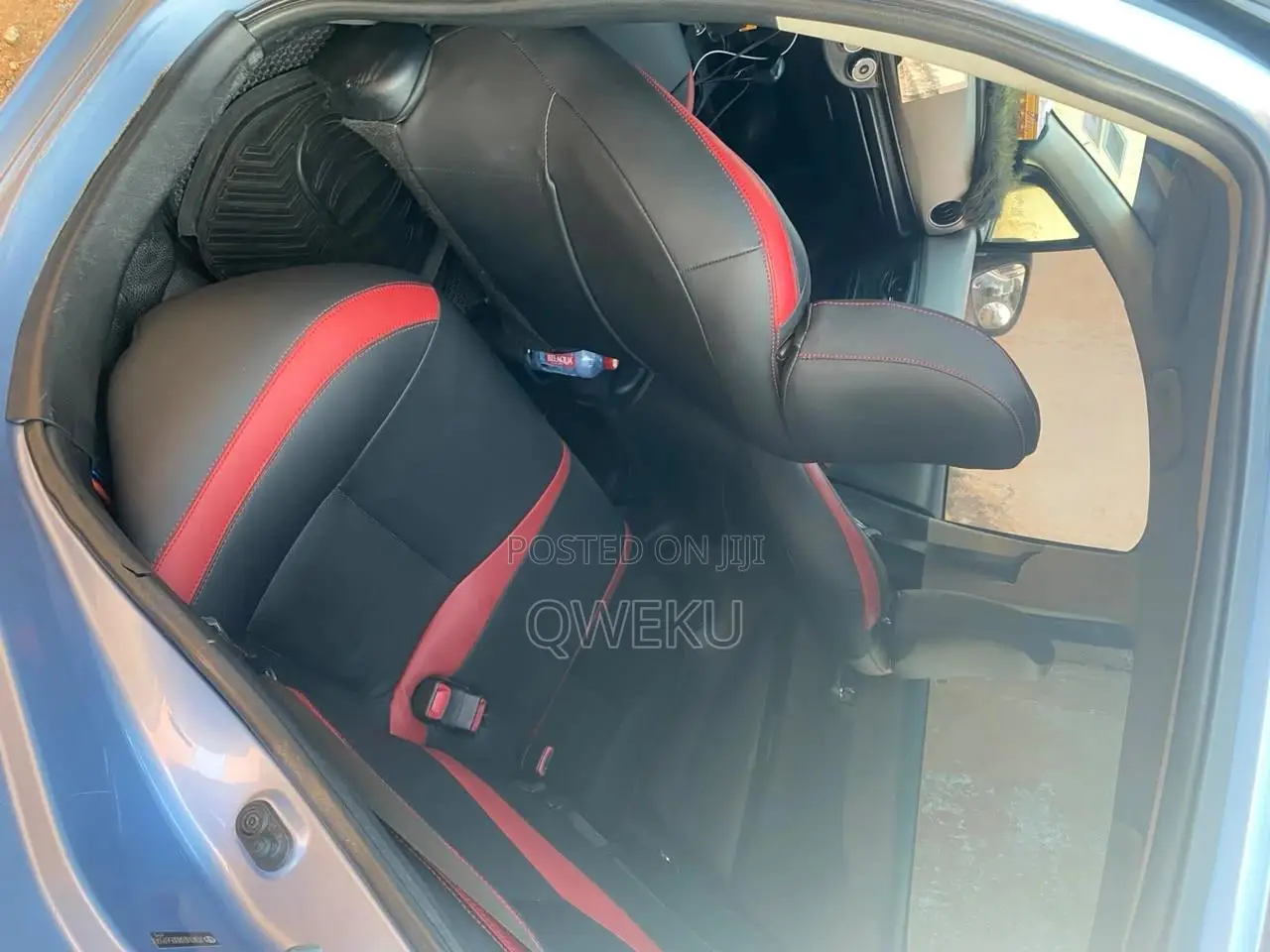 Toyota Yaris 2013 Blue