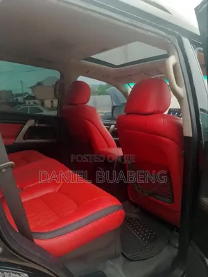 Toyota Land Cruiser 2016 Black